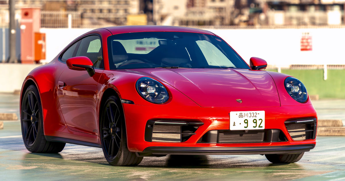 あえて今、選ぶべきはポルシェ911の“公道最速仕様”GTS | MEN'S