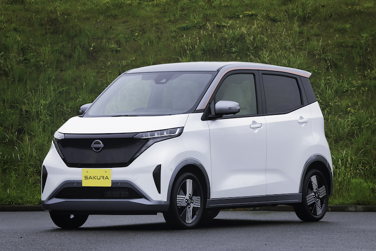 日産 サクラ