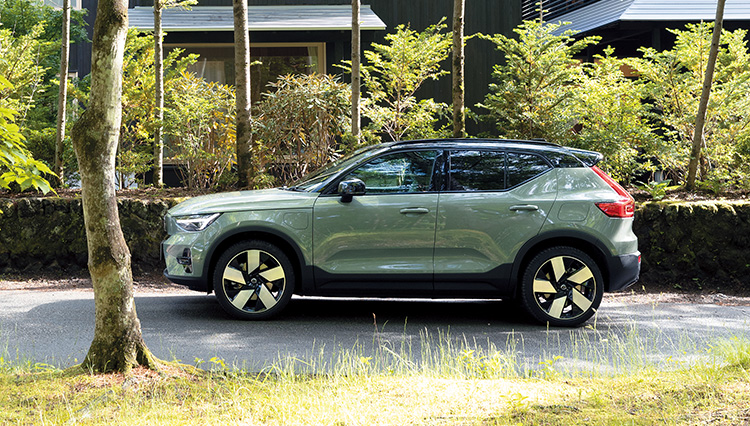 自然と調和した軽井沢の和空間をVOLVO XC40で訪れる