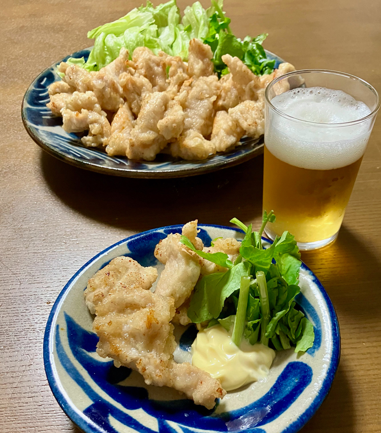 <p>9. もも肉のから揚げとはまた違った感じが美味。これまたビールがすすむ味！</p>
