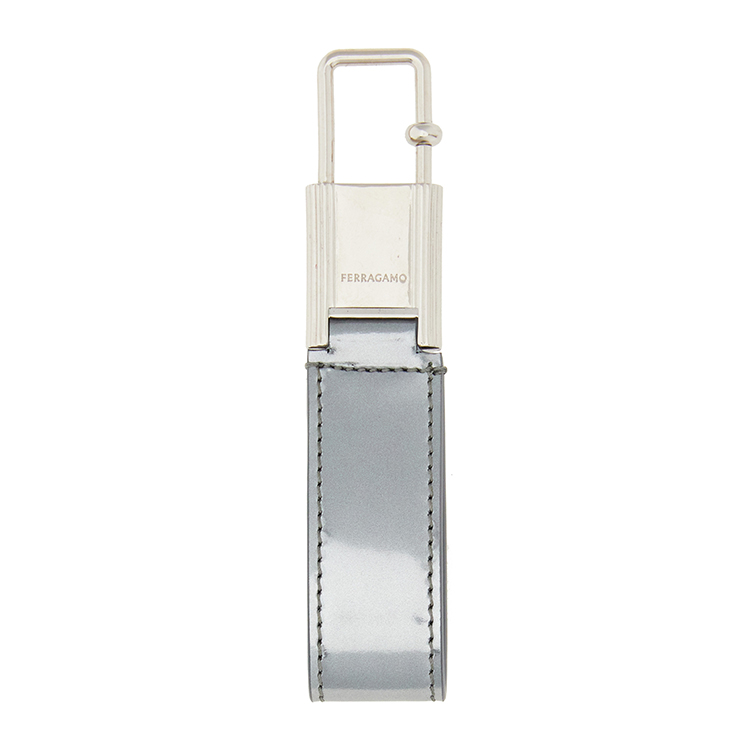 <p><small>Key Charm<br />
H7.0cm<br />
4万9500円</small></p>
