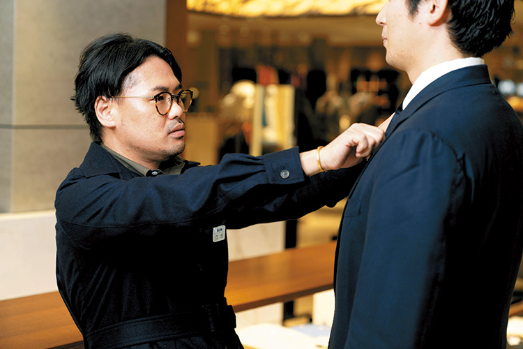 口元勇輝さん