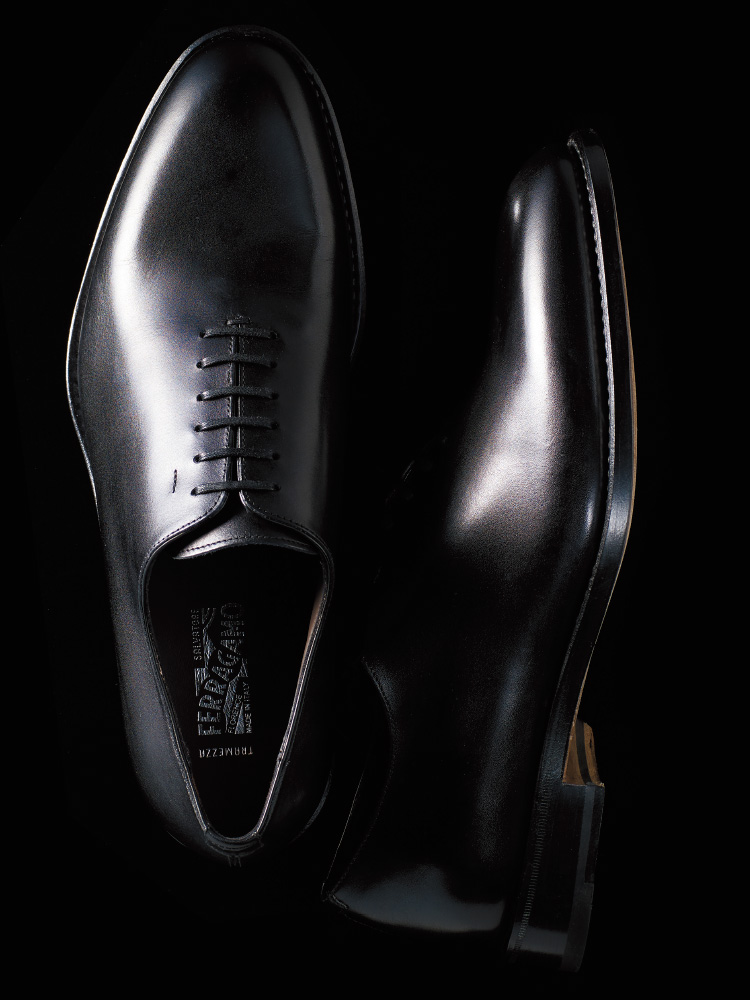 Ferragamoの「トラメッザ」シューズ
