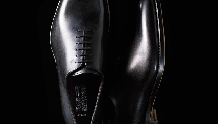革新的技術で叶えた“夢の靴”〈Ferragamoの「トラメッザ」シューズ〉