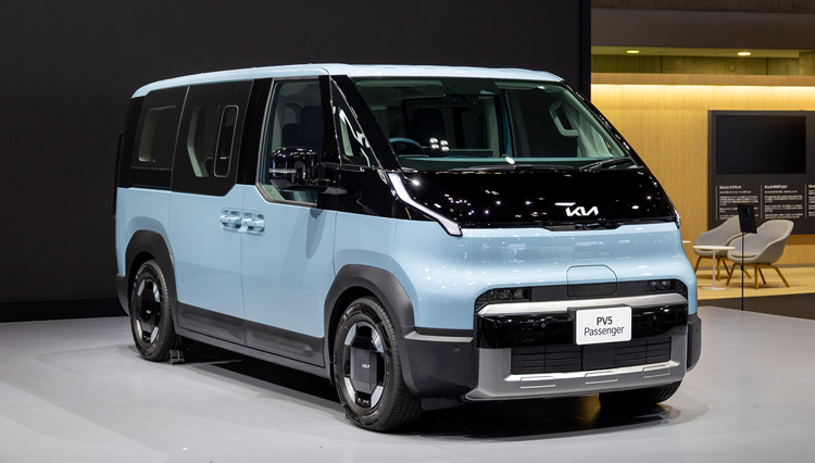 Kia（キア）が日本展開を正式発表。空間とモビリティを再定義するEVバン「PV5」が示す新たな可能性とは