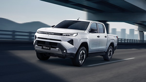 信頼の象徴が挑むピックアップの新しい原点。9代目トヨタ ハイラックスにBEVがラインナップ