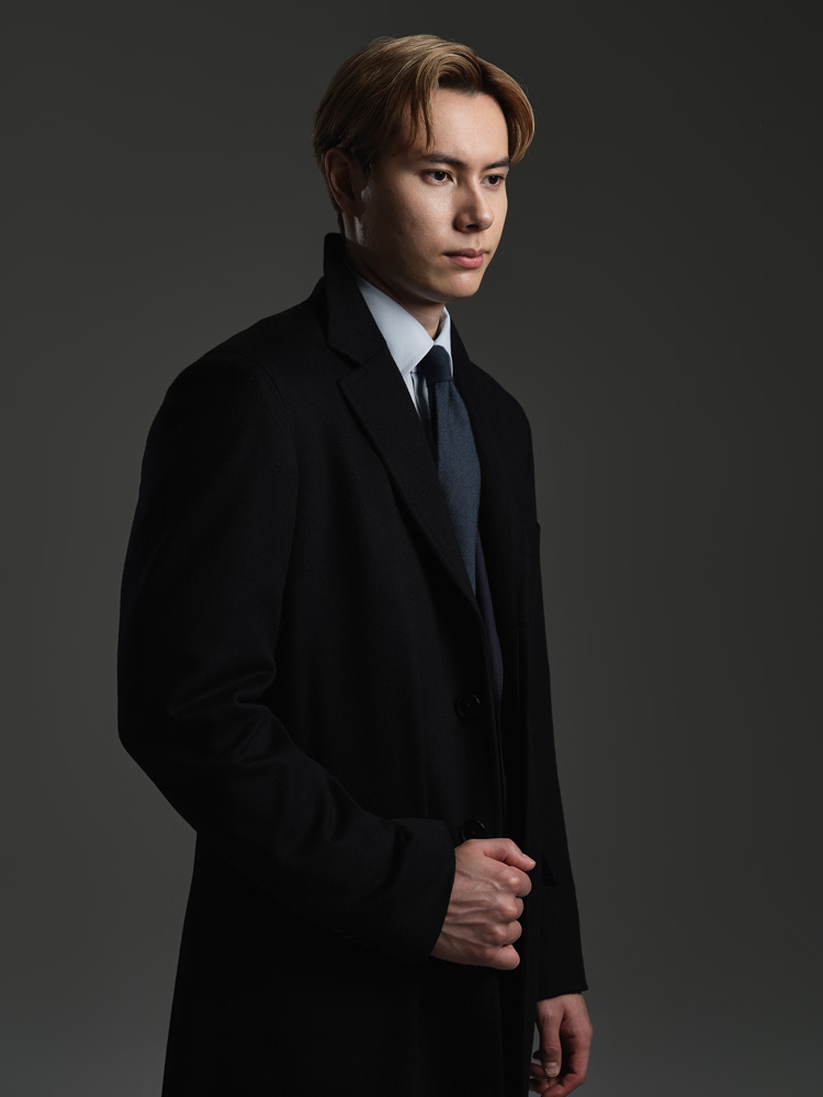 シングルチェスターフィールドコート × アウトサイドヒッター 髙橋藍