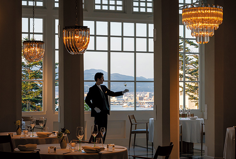 HOTEL 白林 HAKODATE