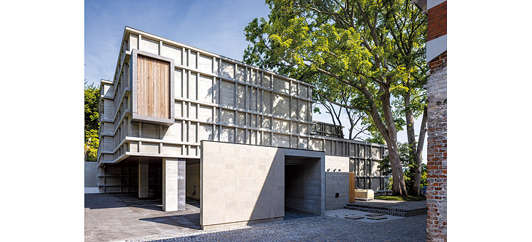 HOTEL 白林 HAKODATE