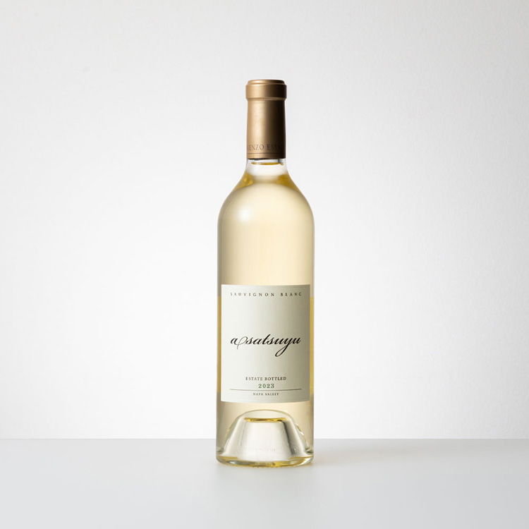 <p>全米のベスト・オブ・ソーヴィニヨン・ブランに3年連続で選ばれた「あさつゆ asatsuyu」。2024のヴィンテージとなるこちらは、例年以上の完成度と評判を呼んだ。</p>
