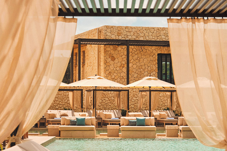 ローズウッド宮古島