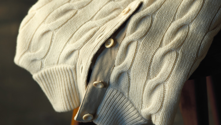 軽やかににして濃厚。これぞ理想のカシミア〈ラルフローレン〉