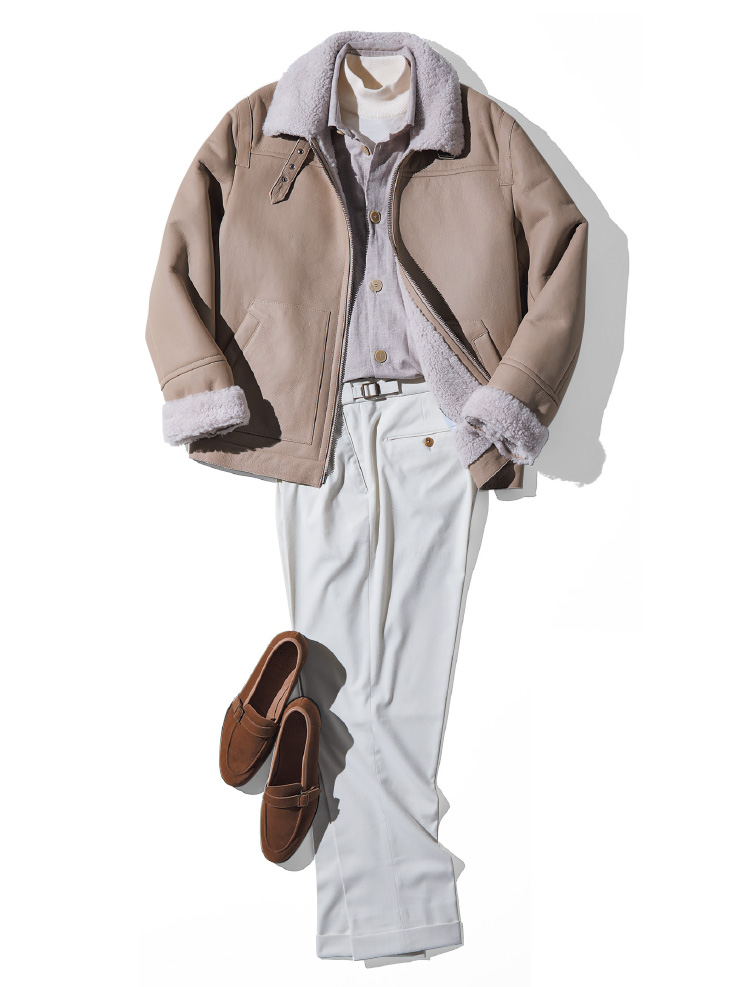 全身ナチュラルトーンで大人の洗練を表現