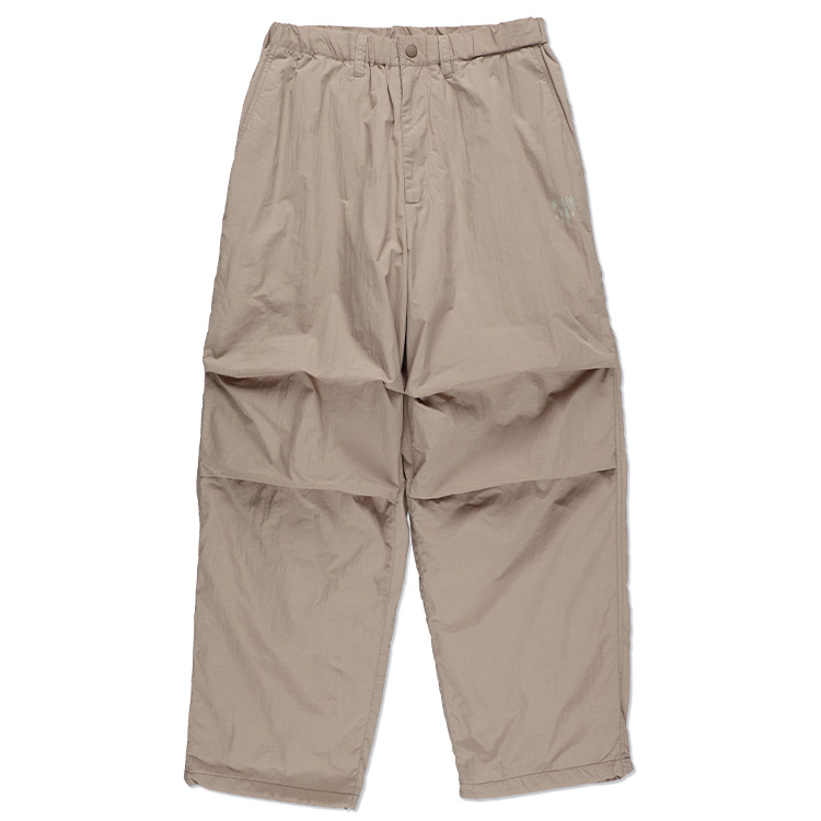 <p>PUFF OVER PANTS：3万6300円</p>
