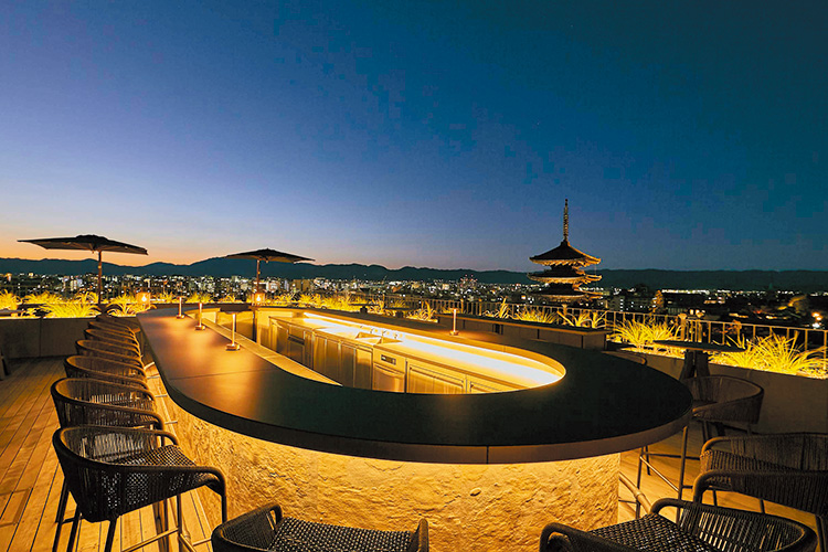 屋上のバー「K36 Rooftop」