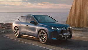 BMW iX モダンホテルに響く、新たなスタイル