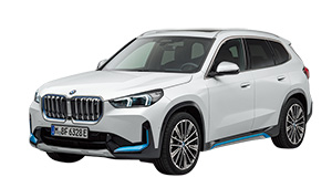 BMWの電動SUVの中核を担う、総合性能型プレミアムEV〈iX1〉