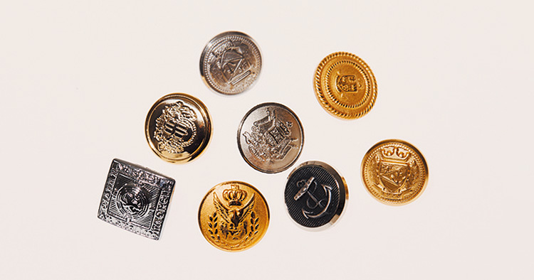 ビームスFの「50周年記念カシミアブレザー」