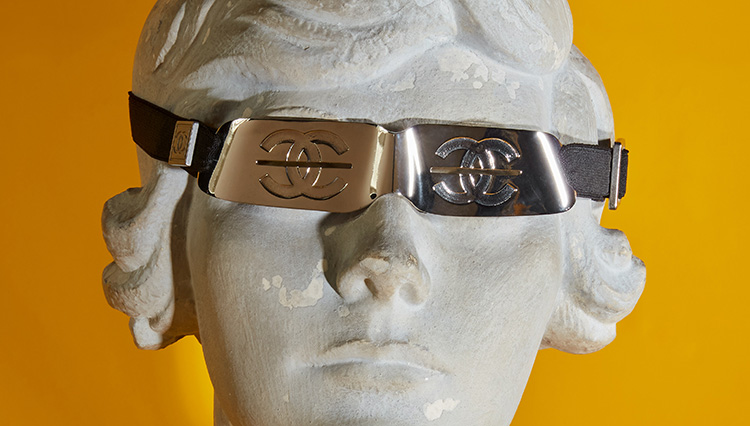 シャネル・ネクサス・ホールで写真家・ロー エスリッジの写真展を開催