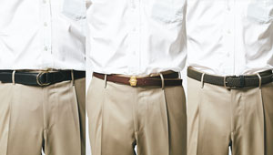 ノージャケットで過ごす時期こそ、軽装の画竜点睛・ベルトにこだわる