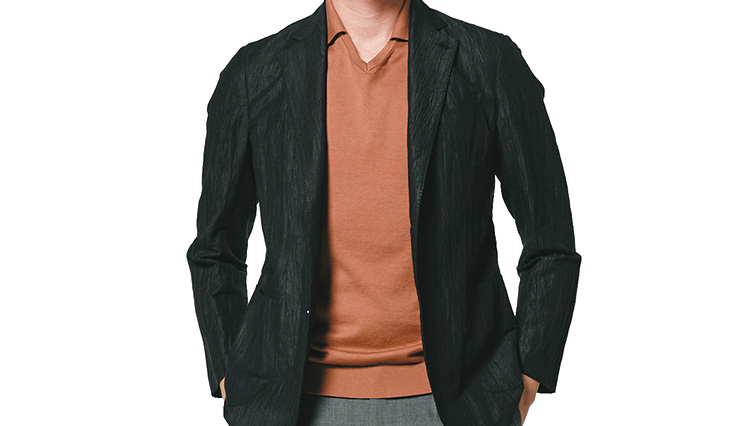 押さえておきたい、選びと着こなし〈フィンジャック〉のシャツジャケット