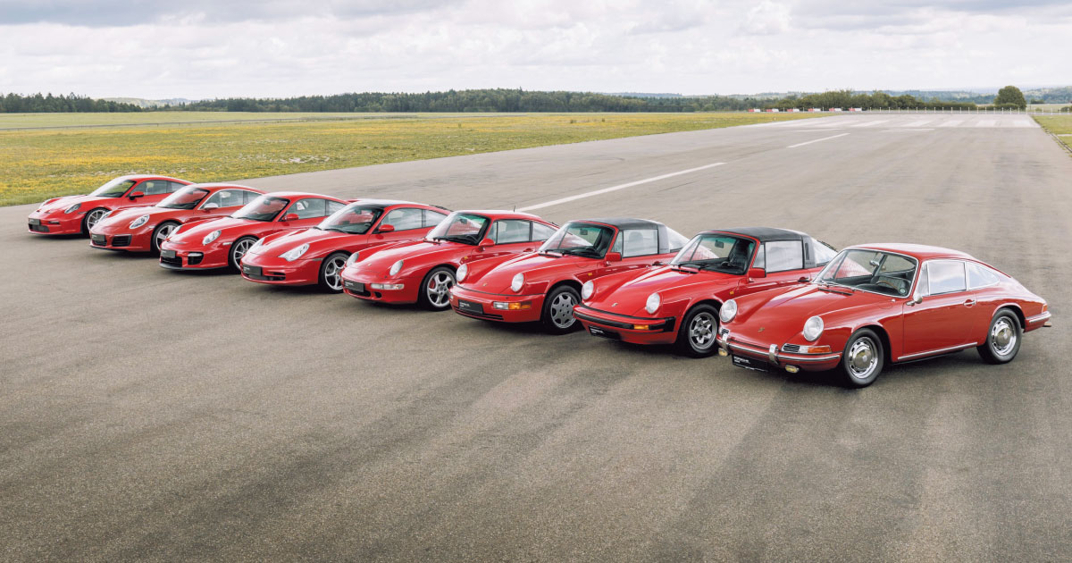 変わらないために、変わり続けた8世代〈PORSCHE 911〉の系譜 | MEN'S