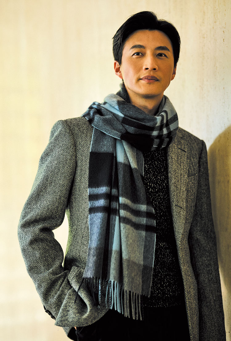 大柄マフラー on ジャケット